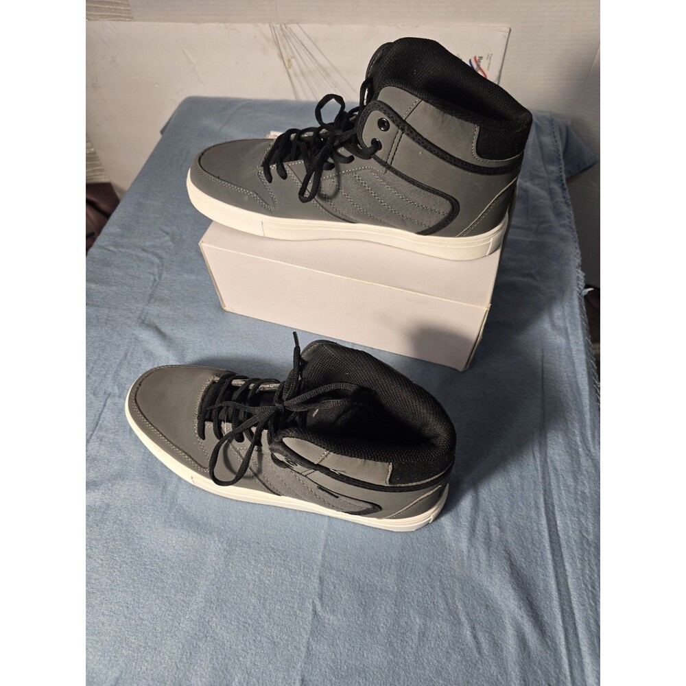 FILA Best Ever 2 Men's Mid-Top Sneakers 12